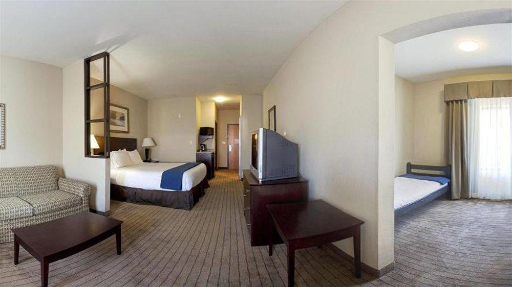 Holiday Inn Express Hotel & Suites Austell Powder Springs By Ihg Dış mekan fotoğraf